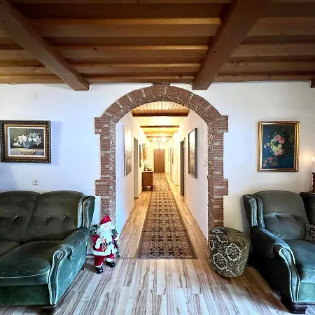 Casa Ema Austria 住宿加早餐酒店 3*