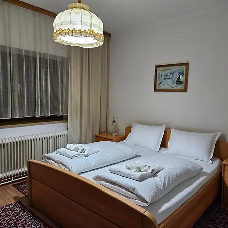 Bed & Breakfast Casa Ema Austria