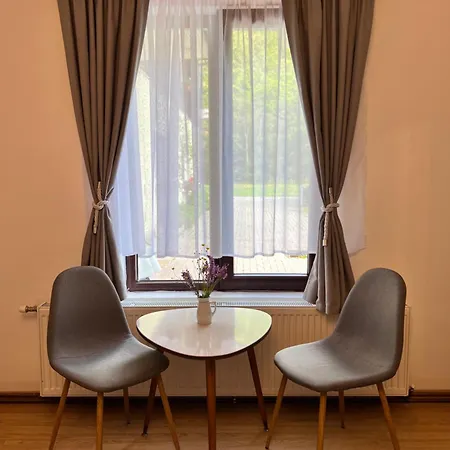 ベッド・アンド・ブレックファスト Casa Ema Austria 3*