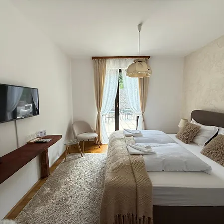 Bed & Breakfast Casa Ema Austria