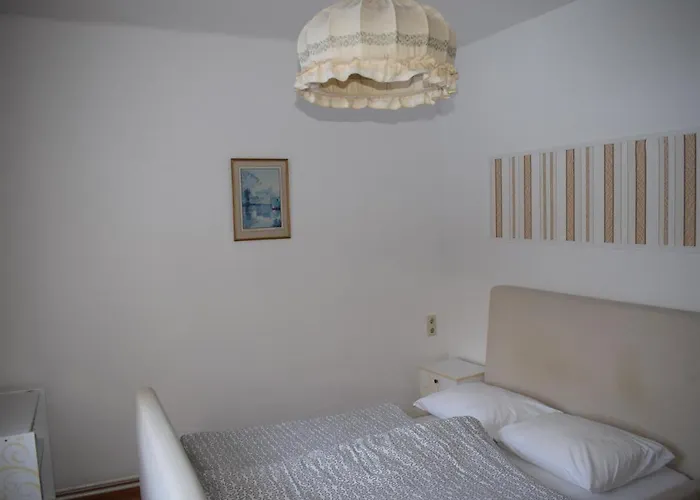 לינה וארוחת בוקר Casa Ema Austria