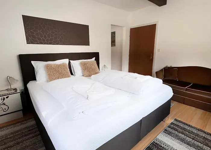 לינה וארוחת בוקר Casa Ema Austria